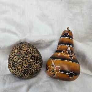 Set of 2 Hand Carved Peruvian Pictorial Gourds Bee Themed Artist Signed